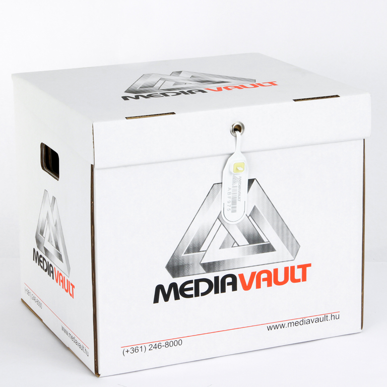 Az irattárolás keretében használt LocPaperBox zárható és plombálható papír irattároló doboz.